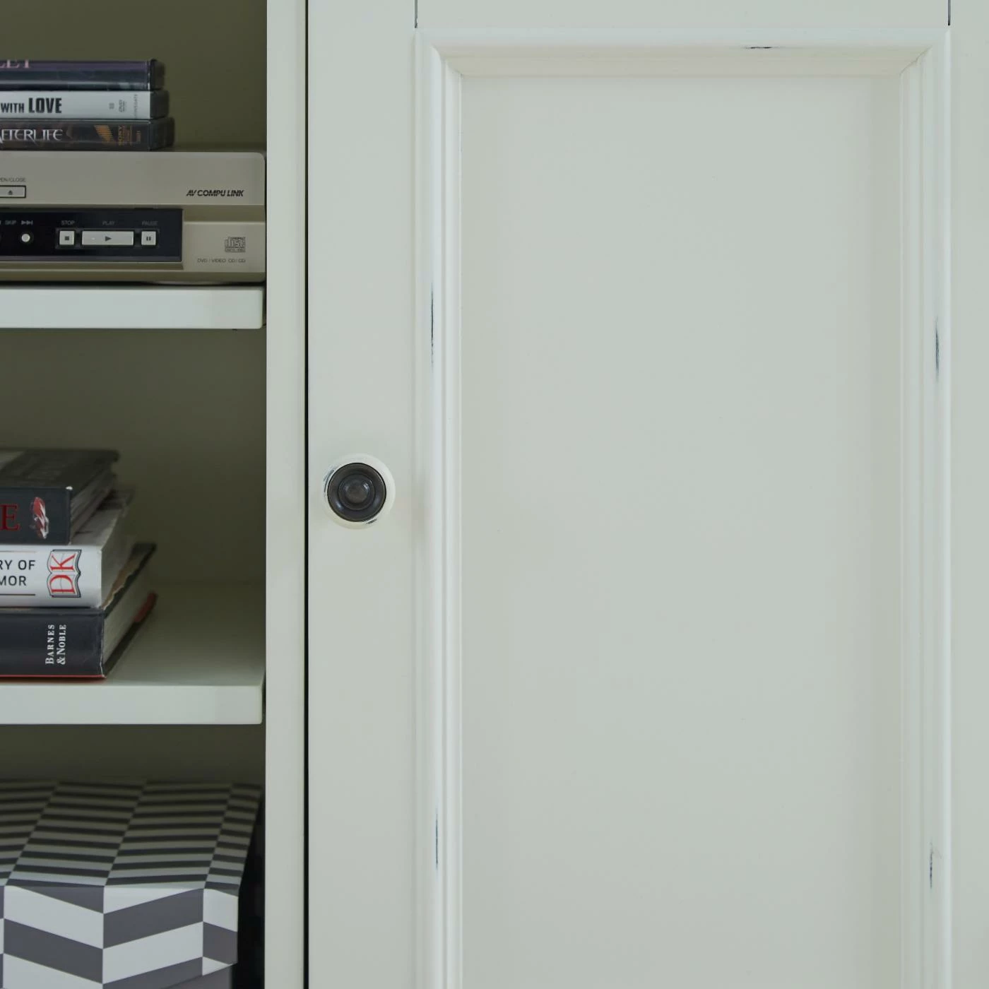 Budget ๐ TV Stands Home Styles Dover 56 In. Entertainment Stand ๐ - Image 7